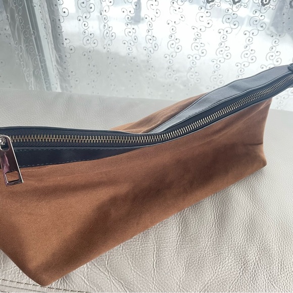 SONDRA ROBERT SQUARE BROWN POUCH BAG ZIPPER CLOSURE - Picture 8 of 15
